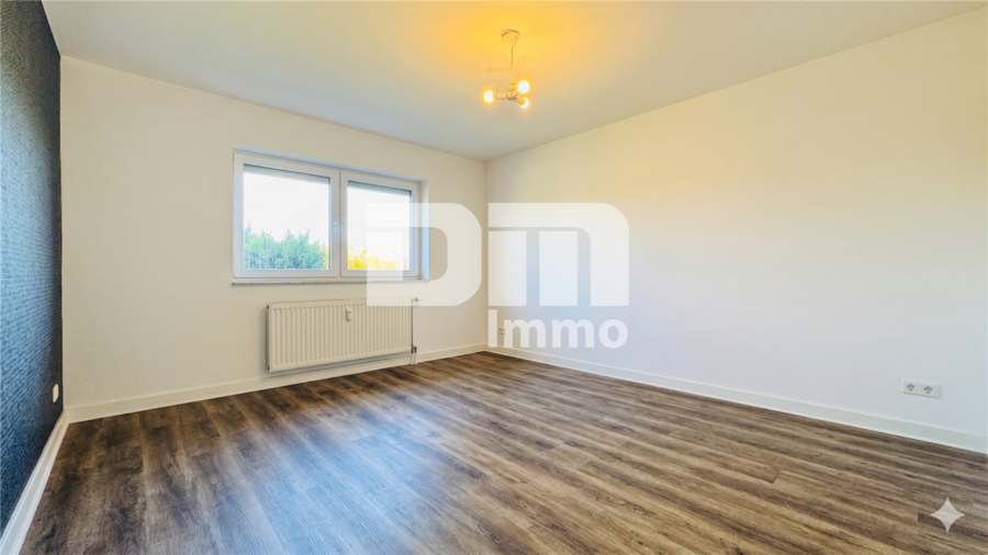 Charmantes Ein- bis Zweifamilienhaus mit großem Garten in begehrter Lage - EG Schlafzimmer